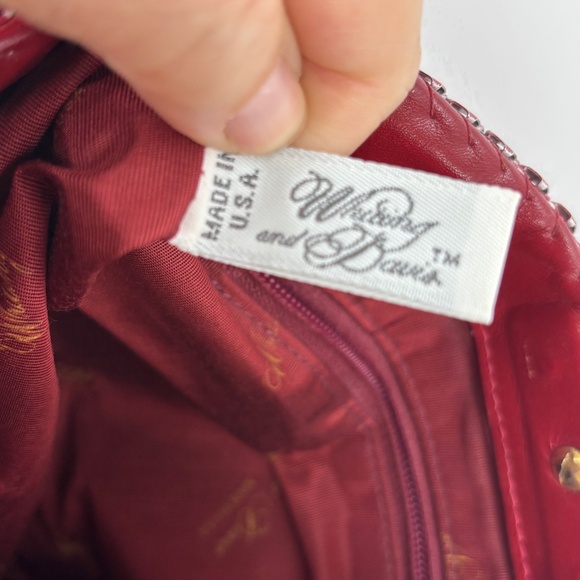 Vintage Whiting and Davis Metal Mesh Handbag Purse Red Gold Chain Strap Hardware - Picture 7 of 10